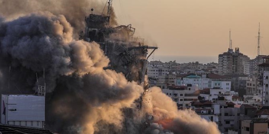 Επέκταση ισραηλινών βομβαρδισμών στη Γάζα, δεκάδες οι νεκροί Παλαιστίνιοι